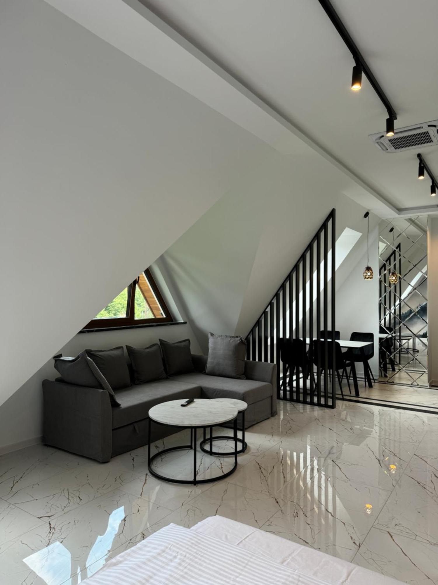 Yeti Studio Apartament Krupowki 73C — Photos 1